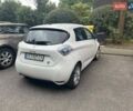 Белый Рено Зое, объемом двигателя 0 л и пробегом 26 тыс. км за 8000 $, фото 2 на Automoto.ua