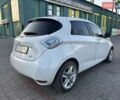 Белый Рено Зое, объемом двигателя 0 л и пробегом 120 тыс. км за 5999 $, фото 16 на Automoto.ua