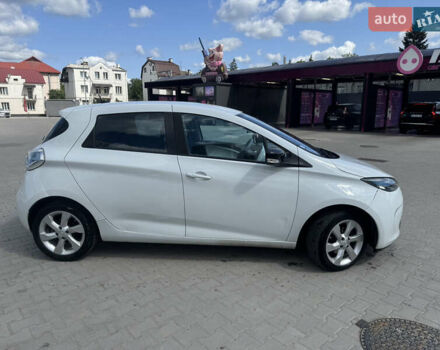 Рено Зое 2013 в Львове на Automoto.ua Белый Рено Зое, объемом двигателя 0 л и пробегом 160 тыс. км за 5850 $, фото 8 на Automoto.ua