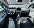 Белый Рено Зое, объемом двигателя 0 л и пробегом 160 тыс. км за 5651 $, фото 14 на Automoto.ua