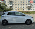 Белый Рено Зое, объемом двигателя 0 л и пробегом 155 тыс. км за 6300 $, фото 6 на Automoto.ua