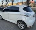 Белый Рено Зое, объемом двигателя 0 л и пробегом 120 тыс. км за 5999 $, фото 21 на Automoto.ua