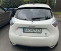 Белый Рено Зое, объемом двигателя 0 л и пробегом 27 тыс. км за 7800 $, фото 3 на Automoto.ua