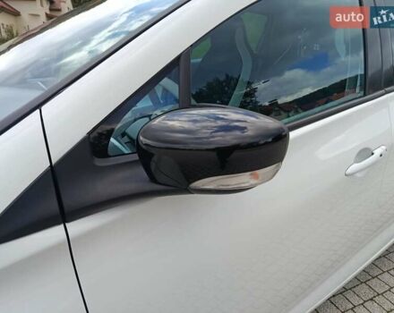 Білий Рено Зое, об'ємом двигуна 0 л та пробігом 53 тис. км за 6150 $, фото 1 на Automoto.ua