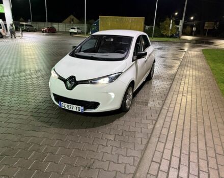 Білий Рено Зое, об'ємом двигуна 0 л та пробігом 135 тис. км за 5350 $, фото 3 на Automoto.ua