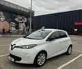 Белый Рено Зое, объемом двигателя 0 л и пробегом 100 тыс. км за 6500 $, фото 1 на Automoto.ua
