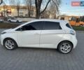 Белый Рено Зое, объемом двигателя 0 л и пробегом 120 тыс. км за 5999 $, фото 24 на Automoto.ua