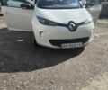 Рено Зое 2013 в Виннице на Automoto.ua Белый Рено Зое, объемом двигателя 0 л и пробегом 180 тыс. км за 6400 $, фото 1 на Automoto.ua