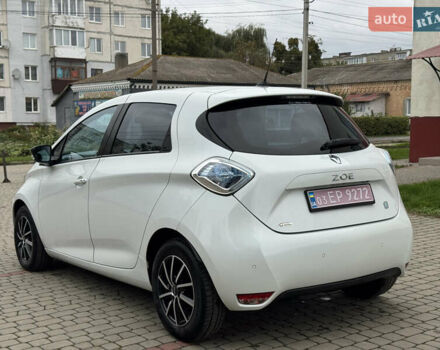 Белый Рено Зое, объемом двигателя 0 л и пробегом 158 тыс. км за 5999 $, фото 6 на Automoto.ua