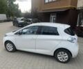 Белый Рено Зое, объемом двигателя 0 л и пробегом 154 тыс. км за 5650 $, фото 3 на Automoto.ua