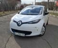 Белый Рено Зое, объемом двигателя 0 л и пробегом 100 тыс. км за 7500 $, фото 22 на Automoto.ua