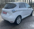 Белый Рено Зое, объемом двигателя 0 л и пробегом 106 тыс. км за 5600 $, фото 7 на Automoto.ua