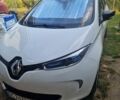 Белый Рено Зое, объемом двигателя 0 л и пробегом 158 тыс. км за 9000 $, фото 1 на Automoto.ua
