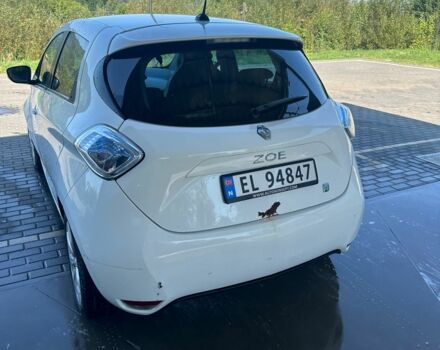 Белый Рено Зое, объемом двигателя 0 л и пробегом 88 тыс. км за 4999 $, фото 7 на Automoto.ua