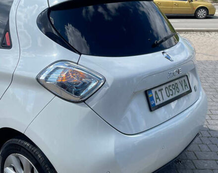 Рено Зое 2013 у Івано-Франківську на Automoto.ua Білий Рено Зое, об'ємом двигуна 0 л та пробігом 175 тис. км за 5900 $, фото 19 на Automoto.ua