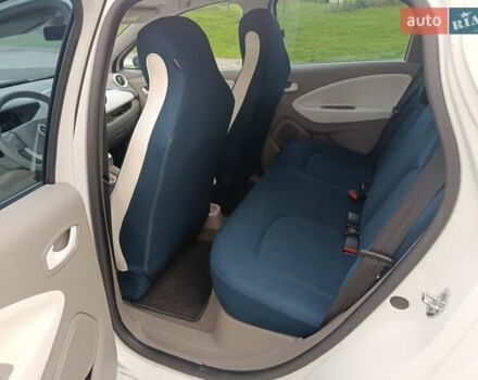 Білий Рено Зое, об'ємом двигуна 0 л та пробігом 53 тис. км за 6150 $, фото 15 на Automoto.ua