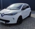 Белый Рено Зое, объемом двигателя 0 л и пробегом 78 тыс. км за 6400 $, фото 2 на Automoto.ua