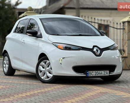 Білий Рено Зое, об'ємом двигуна 0 л та пробігом 129 тис. км за 6699 $, фото 13 на Automoto.ua