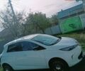 Белый Рено Зое, объемом двигателя 0 л и пробегом 160 тыс. км за 6000 $, фото 3 на Automoto.ua