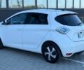 Белый Рено Зое, объемом двигателя 0 л и пробегом 87 тыс. км за 6999 $, фото 18 на Automoto.ua