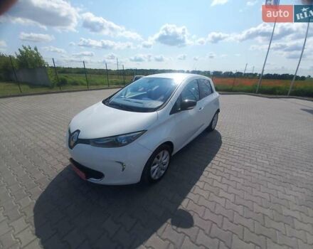 Белый Рено Зое, объемом двигателя 0 л и пробегом 150 тыс. км за 5600 $, фото 2 на Automoto.ua