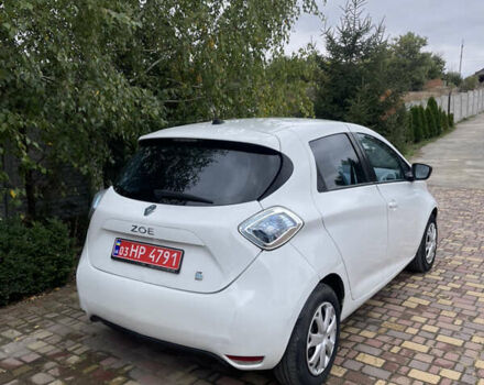 Білий Рено Зое, об'ємом двигуна 0 л та пробігом 146 тис. км за 6300 $, фото 7 на Automoto.ua