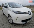 Белый Рено Зое, объемом двигателя 0 л и пробегом 154 тыс. км за 5700 $, фото 1 на Automoto.ua