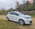 Белый Рено Зое, объемом двигателя 0 л и пробегом 50 тыс. км за 7800 $, фото 2 на Automoto.ua