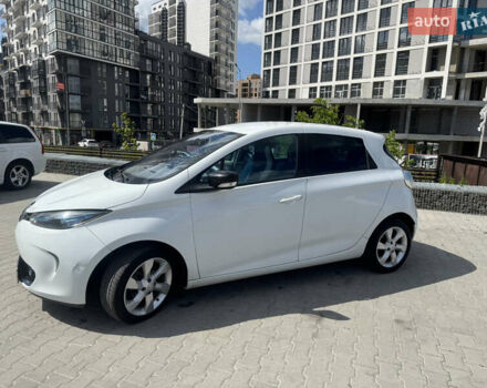 Рено Зое 2013 в Львове на Automoto.ua Белый Рено Зое, объемом двигателя 0 л и пробегом 160 тыс. км за 5850 $, фото 12 на Automoto.ua