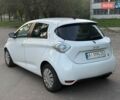 Белый Рено Зое, объемом двигателя 0 л и пробегом 193 тыс. км за 6000 $, фото 7 на Automoto.ua