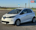 Белый Рено Зое, объемом двигателя 0 л и пробегом 88 тыс. км за 5700 $, фото 1 на Automoto.ua