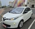 Белый Рено Зое, объемом двигателя 0 л и пробегом 135 тыс. км за 6499 $, фото 6 на Automoto.ua