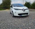 Белый Рено Зое, объемом двигателя 0 л и пробегом 53 тыс. км за 6000 $, фото 3 на Automoto.ua