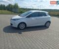 Белый Рено Зое, объемом двигателя 0 л и пробегом 150 тыс. км за 5600 $, фото 4 на Automoto.ua