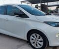 Белый Рено Зое, объемом двигателя 0 л и пробегом 112 тыс. км за 6700 $, фото 12 на Automoto.ua