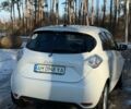 Белый Рено Зое, объемом двигателя 0 л и пробегом 94 тыс. км за 6400 $, фото 2 на Automoto.ua
