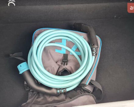 Білий Рено Зое, об'ємом двигуна 0 л та пробігом 53 тис. км за 7878 $, фото 24 на Automoto.ua