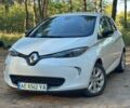 Белый Рено Зое, объемом двигателя 0 л и пробегом 93 тыс. км за 6500 $, фото 1 на Automoto.ua