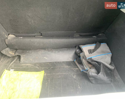 Рено Зое 2014 в Стрые на Automoto.ua Белый Рено Зое, объемом двигателя 0 л и пробегом 235 тыс. км за 7500 $, фото 11 на Automoto.ua