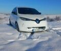 Белый Рено Зое, объемом двигателя 0 л и пробегом 86 тыс. км за 6800 $, фото 1 на Automoto.ua