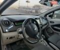 Белый Рено Зое, объемом двигателя 0 л и пробегом 79 тыс. км за 6300 $, фото 13 на Automoto.ua
