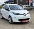Белый Рено Зое, объемом двигателя 0 л и пробегом 137 тыс. км за 6350 $, фото 3 на Automoto.ua