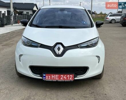 Белый Рено Зое, объемом двигателя 0 л и пробегом 137 тыс. км за 6350 $, фото 9 на Automoto.ua