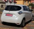 Белый Рено Зое, объемом двигателя 0 л и пробегом 101 тыс. км за 6950 $, фото 6 на Automoto.ua