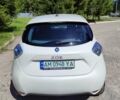 Белый Рено Зое, объемом двигателя 0 л и пробегом 89 тыс. км за 6500 $, фото 6 на Automoto.ua