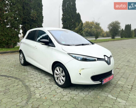 Белый Рено Зое, объемом двигателя 0 л и пробегом 103 тыс. км за 6799 $, фото 7 на Automoto.ua