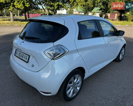 Белый Рено Зое, объемом двигателя 0 л и пробегом 123 тыс. км за 6950 $, фото 14 на Automoto.ua