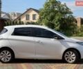Белый Рено Зое, объемом двигателя 0 л и пробегом 101 тыс. км за 6950 $, фото 4 на Automoto.ua