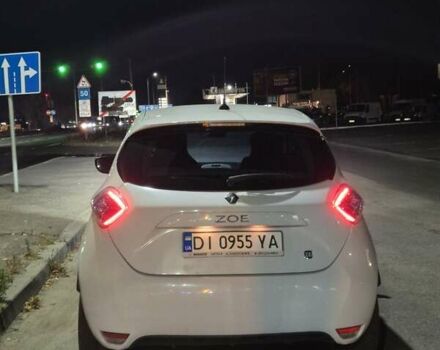 Білий Рено Зое, об'ємом двигуна 0 л та пробігом 90 тис. км за 6000 $, фото 1 на Automoto.ua