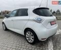 Белый Рено Зое, объемом двигателя 0 л и пробегом 98 тыс. км за 7000 $, фото 5 на Automoto.ua